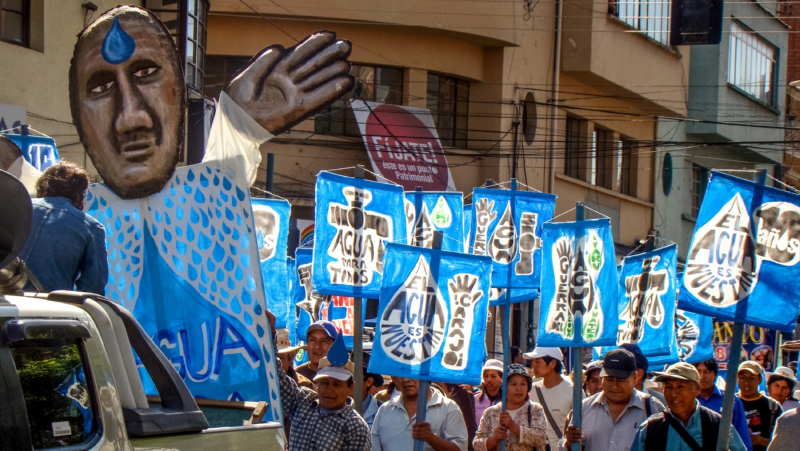 Cochabamba_WaterWarAnniversary_0.jpg